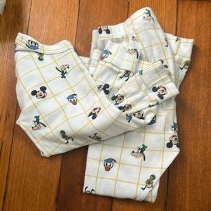 GAP kids Disney long sleeve PJs